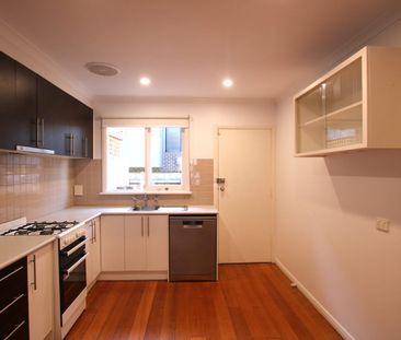 Fresh, Bright & Convenient - Photo 5