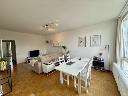 Appartement te huur in Berchem - Foto 2