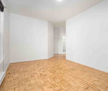 1686 Rue Leclaire apartment — Montréal, QC (3-Bedroom) - 3 Bedroom - Photo 2