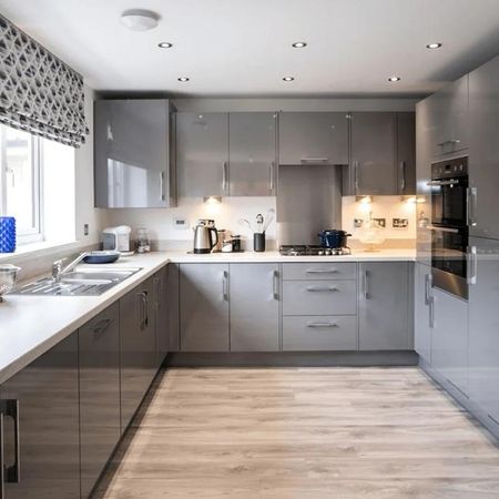 9 bedroom house to rent - Photo 3