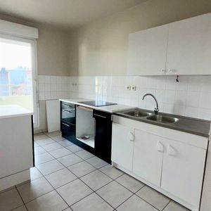 Location Appartement 2 pièces 48m² CLERMONT FERRAND 63000 - Photo 2