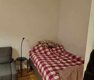 Olof af Acrels väg, Solna - Foto 2