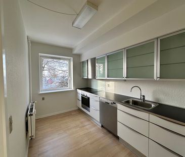 Moderne 2-værelses lejlighed nær Limfjorden i Nørresundby - Photo 2