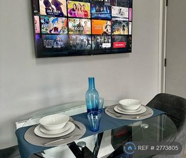 1 bedroom flat to rent - Photo 2