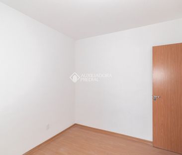 Apartamento com 2 quartos e 56m² para alugar em Camaquã, Porto Alegre. - Foto 6