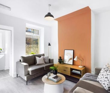 5 Bedroom House - Photo 3