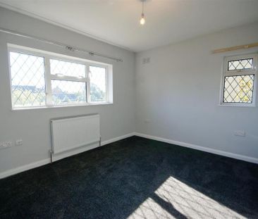 3 bedroom detached house to rent - Photo 6