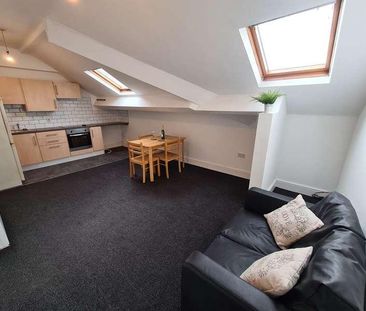 Parkside, Lloyd Street South, Manchester, M14 - Photo 2