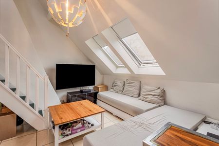 Trendy dakappartement met 1 slaapkamer op centrale ligging - Photo 4