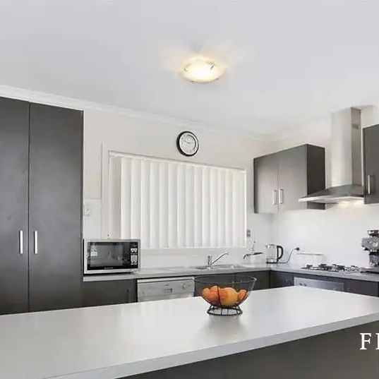 80 Henry Road, Pakenham VIC 3810 - Photo 1