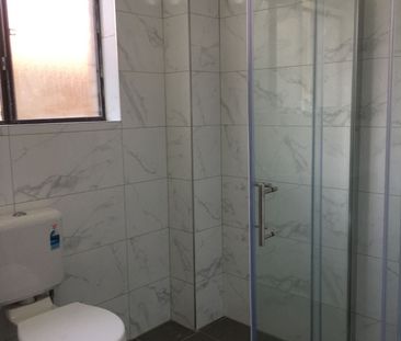 CONVENIENTLY LOCATED 2 BEDROOM UNIT - Photo 5