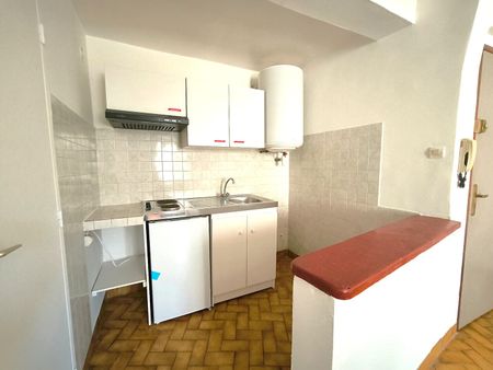 Location appartement 1 pièce, 22.50m², Narbonne - Photo 2