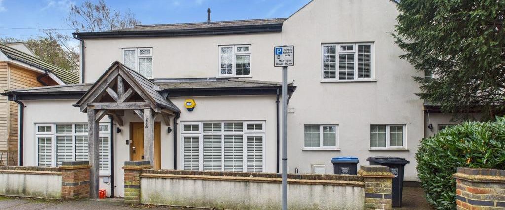 3 bedroom detached house to rent - Photo 1