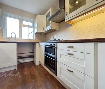 2 bedroom semi-detached house to rent - Photo 4