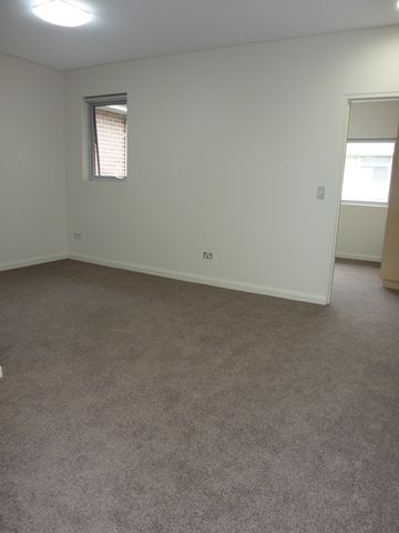 5/82-84 Albert Street, North Parramatta NSW 2151 - Townhouse For Rent | Domain - Photo 5