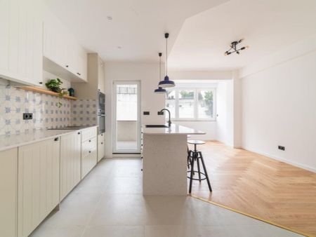 2 bedroom luxury Apartment for rent in Rua de Sao Bento, Misericórdia, Lisbon - Photo 4