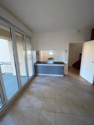 Location Maison 3 pièces 69m² PONTAULT COMBAULT 77340 - Photo 3