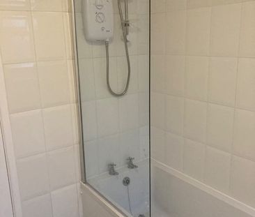 2 Bed Flat, Greendale Road, CV5 - Photo 4