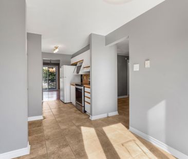 For Lease - 1598 Meadowfield Place, Orleans - Convent Glen and Area... - Photo 2