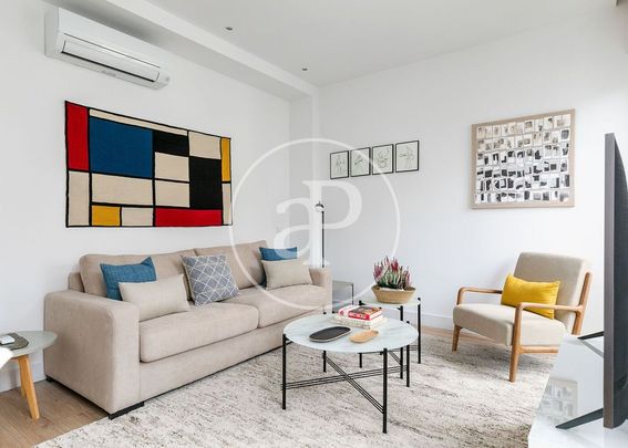 Luxury Apartment for rent in Madrid, Autonomous Region of Madrid - Photo 1