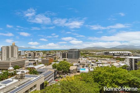 City living with beautiful views - Photo 4