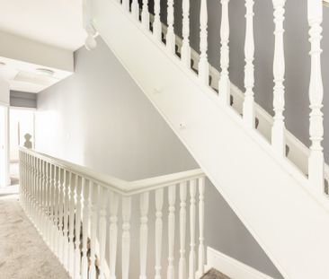 39 Park Road, Rugby - Photo 3
