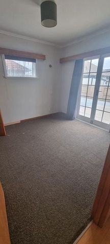 3 bedroom in Fairfield - Photo 2