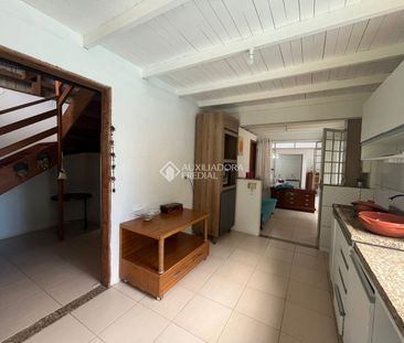 Casa com 3 quartos e 250m² para alugar em Campeche, Florianópolis. - Foto 6