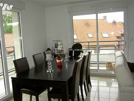 A LOUER - APPARTEMENT T4 de 88 m² - LA BASSEE - Photo 2