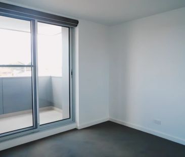 2Bedrooms, 2Bathrooms - Photo 3