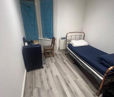 Room in a Shared House, Harrow Road, HA9 - Photo 1