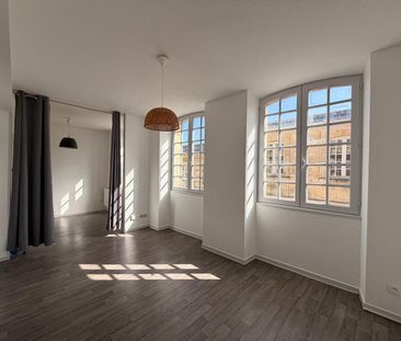 Location Appartement 1 pièce 30m² BORDEAUX 33000 - Photo 3