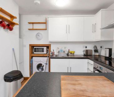 1 bedroom flat to rent - Photo 6