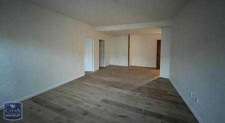Location Appartement 2 pièces 61m² CHAMBERY 73000 - Photo 5