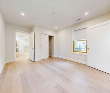 For Lease - 33 Centre Street Unit# Unit B, Vaughan, Ontario - Photo 4