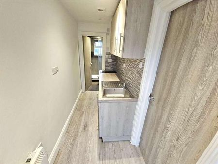 West Road, Westcliff On Sea, Westcliff On Sea, SS0 - Photo 3