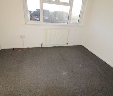 2 Bedroom,Semi-Detached House,Coseley, Bilston , WV14 8RB£950.00P/M - Photo 6