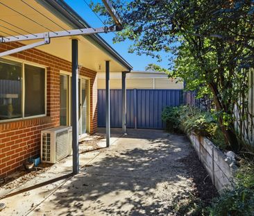 YOUNGER LIVING - Photo 4