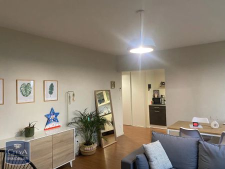 Appartement à louer 2 pièces 65.82m² - Photo 2