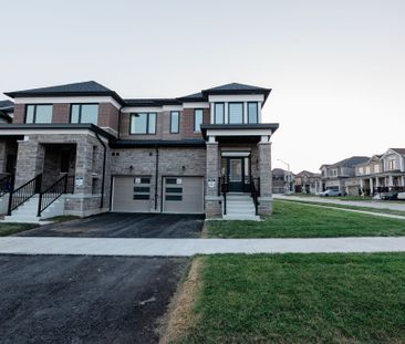 For Lease - 45 Tamworth Terrace, Barrie, Ontario - Photo 4