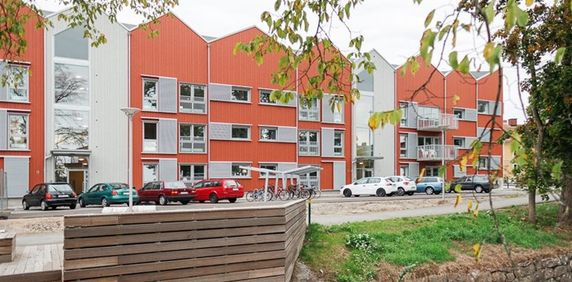 Domaregatan 11 - Foto 2