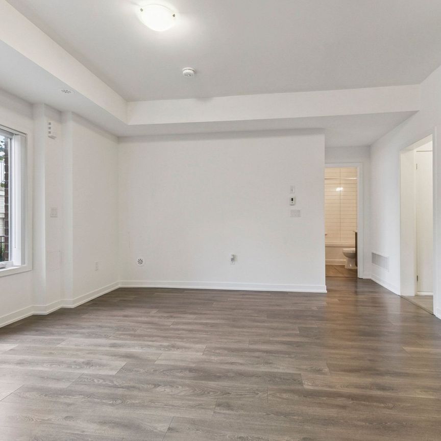 For Lease - 1525 Kingston Road Unit# 302, Pickering, Ontario - Photo 1