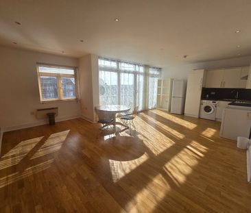 2 Bed Flat, Wembley Hill Road, HA9 - Photo 2