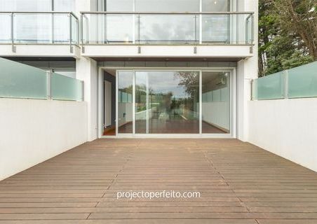 Moradia em Banda T3+1