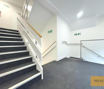 1 bedroom flat to rent - Photo 6