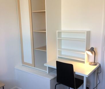 4 bed semi-detached house to rent in Norvic Drive, Norwich, Norfolk - Photo 4