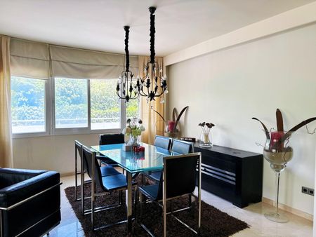 Alquiler Apartamento en Este - Golf Río Real, Marbella - Photo 4