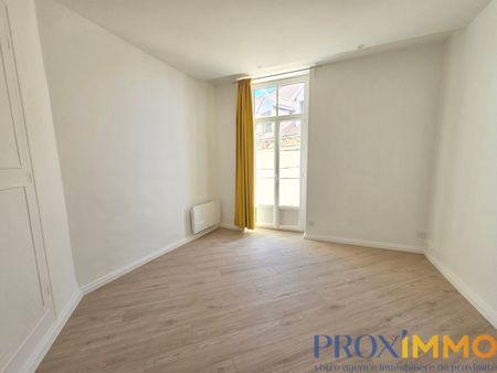 Location Appartement 3 pièces 87m² VOIRON 38500 - Photo 2