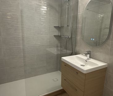 Location Appartement 3 pièces 67m² VAUX LE PENIL 77000 - Photo 5