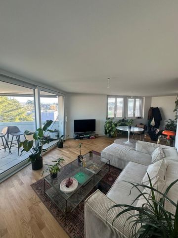 New 2.5-room apartment on the 4th floor facing northwest - Photo 2